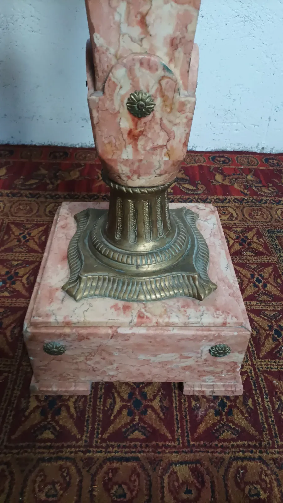 High Louis XVI column in marble and bronze