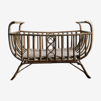 Child bed in rotin and bamboo