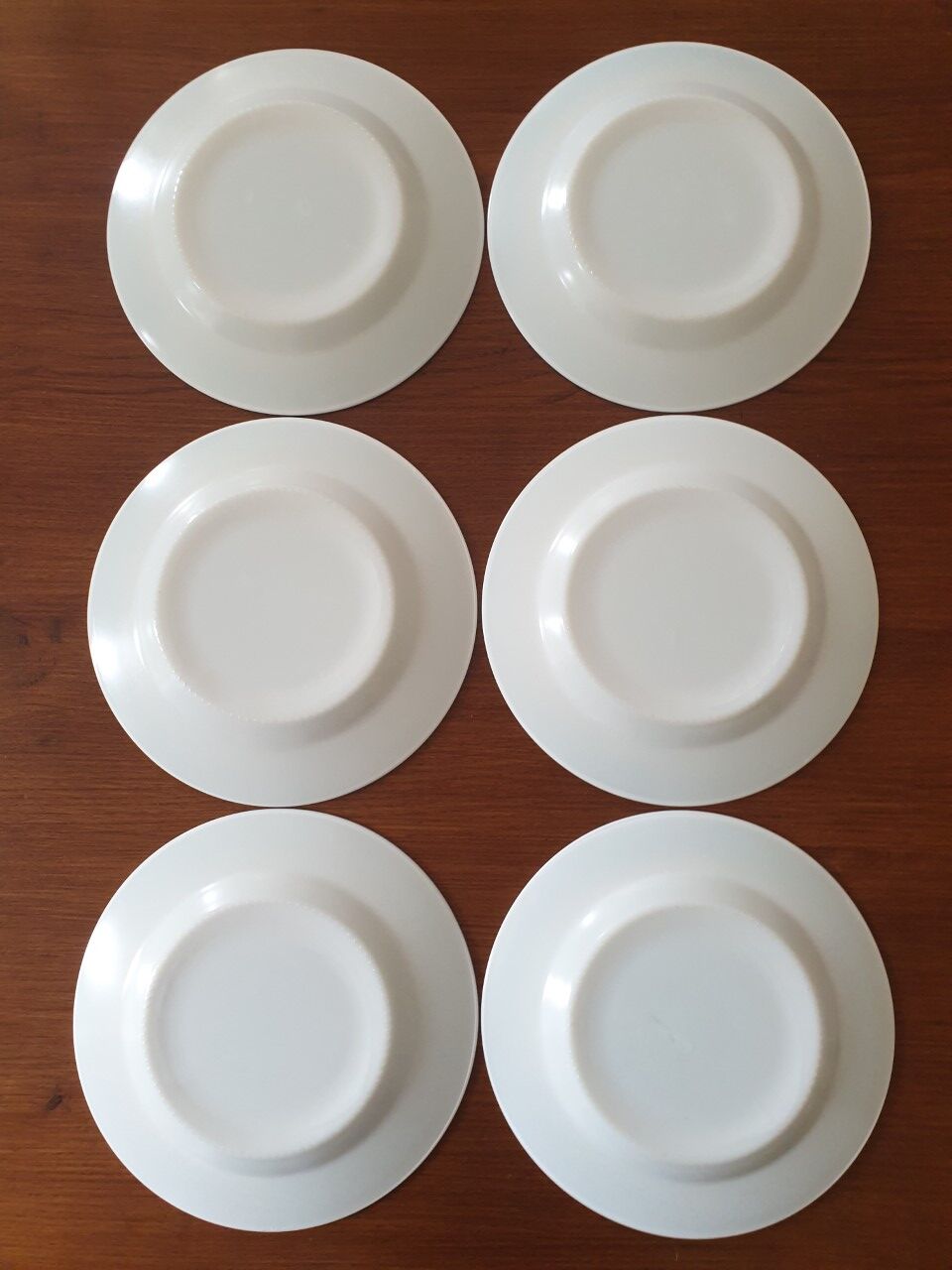 Set of 6 old flat plates