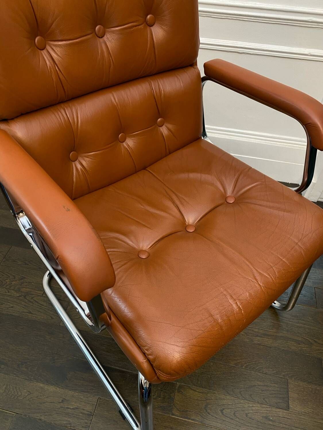 Vintage camel leather and chrome executive chair - Italian design by Co.Fe.Mo - 80's