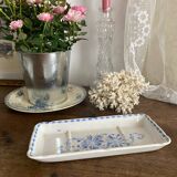 Azalea iron earth soap dish