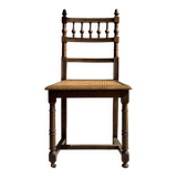Chaise classique ancienne en bois et cannage
