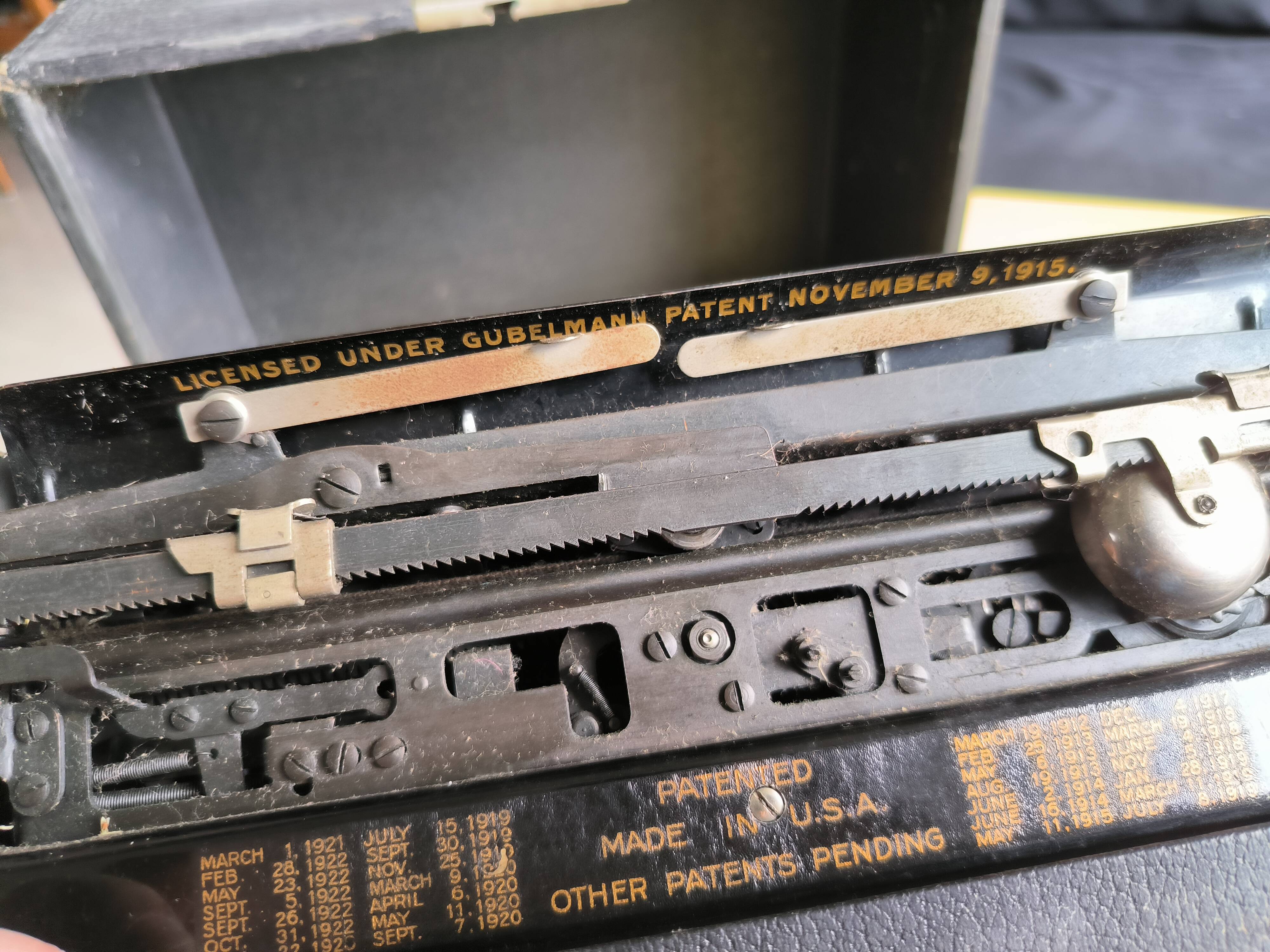 Antique Underwood Standard Portable Typewriter USA 1915-1920