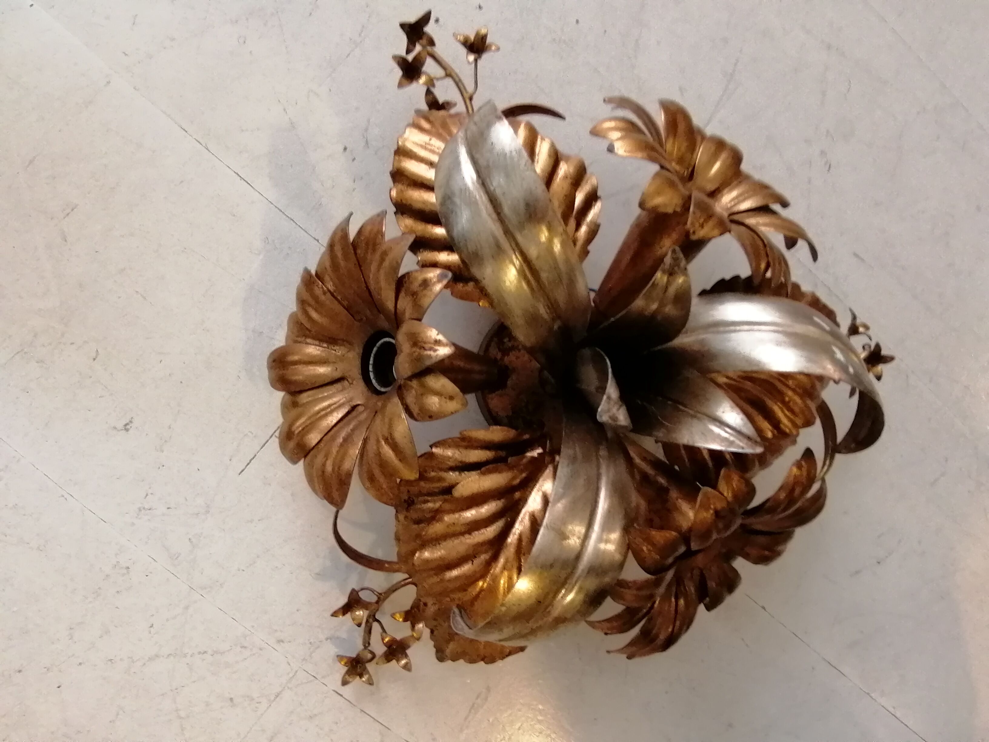 Golden flower sconce