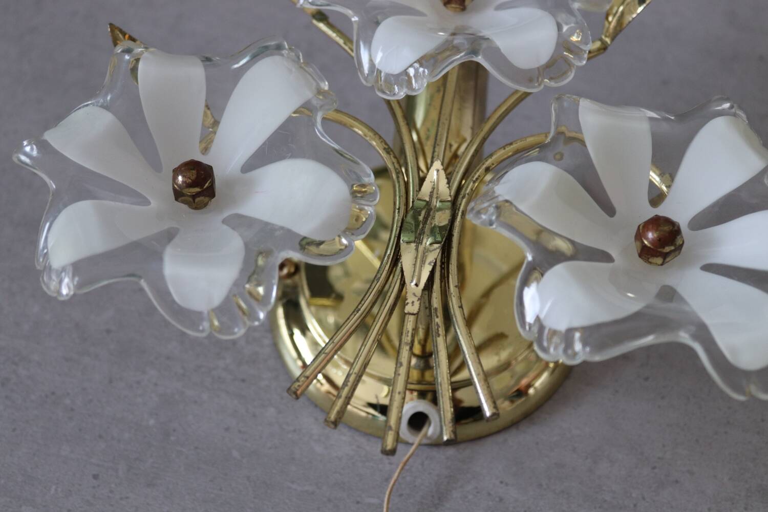 Two Eglo wall lights with vintage Murano flowers 70/80