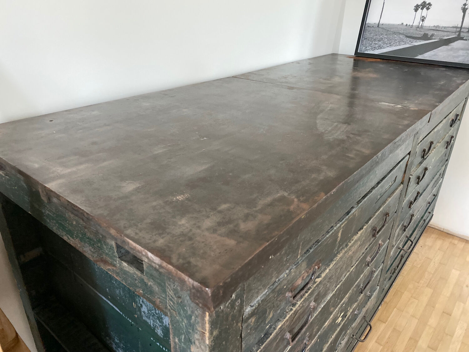 Wooden printing marble and cast iron top