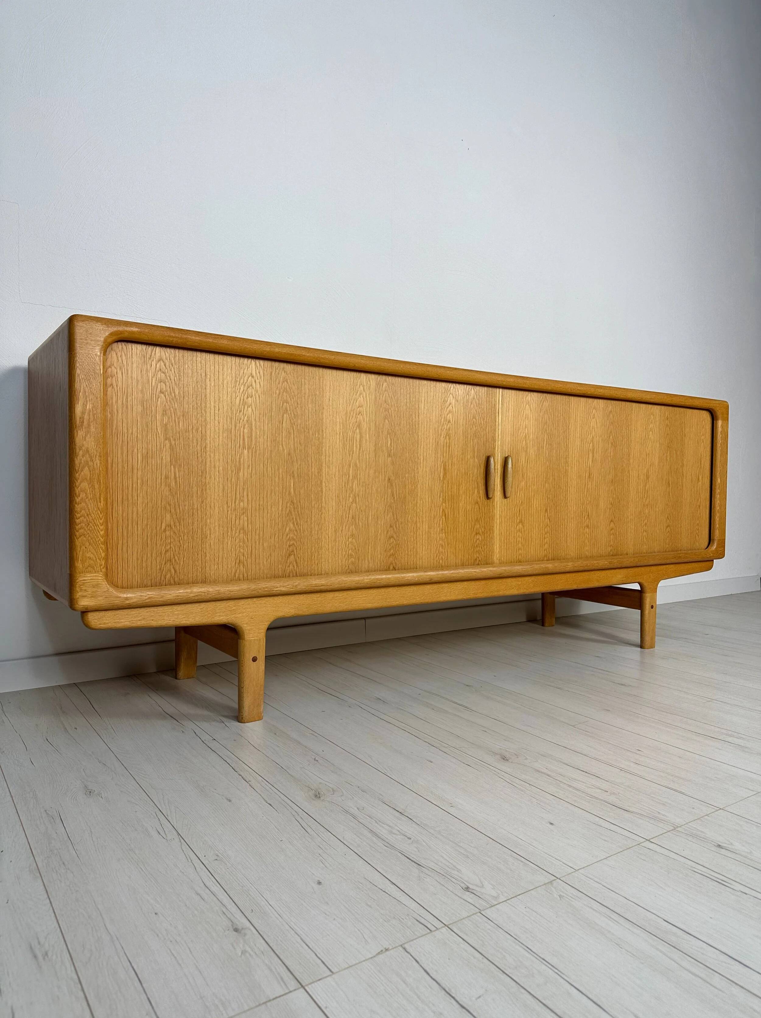 1960s Large Vintage Danish Mid-Century Oak Sideboard by Dyrlund