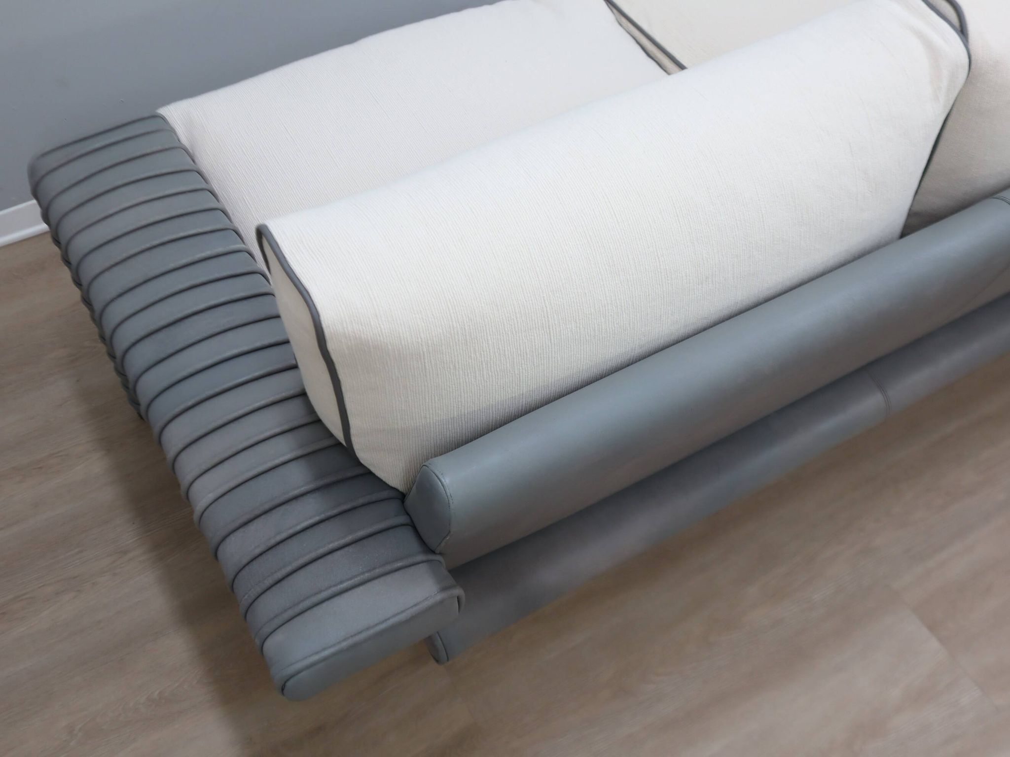 Vintage 3-seater sofa by Marzio Cecchi in ribbed leather 1970s