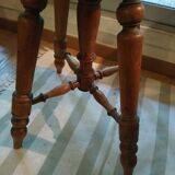 adjustable D Artistes stool