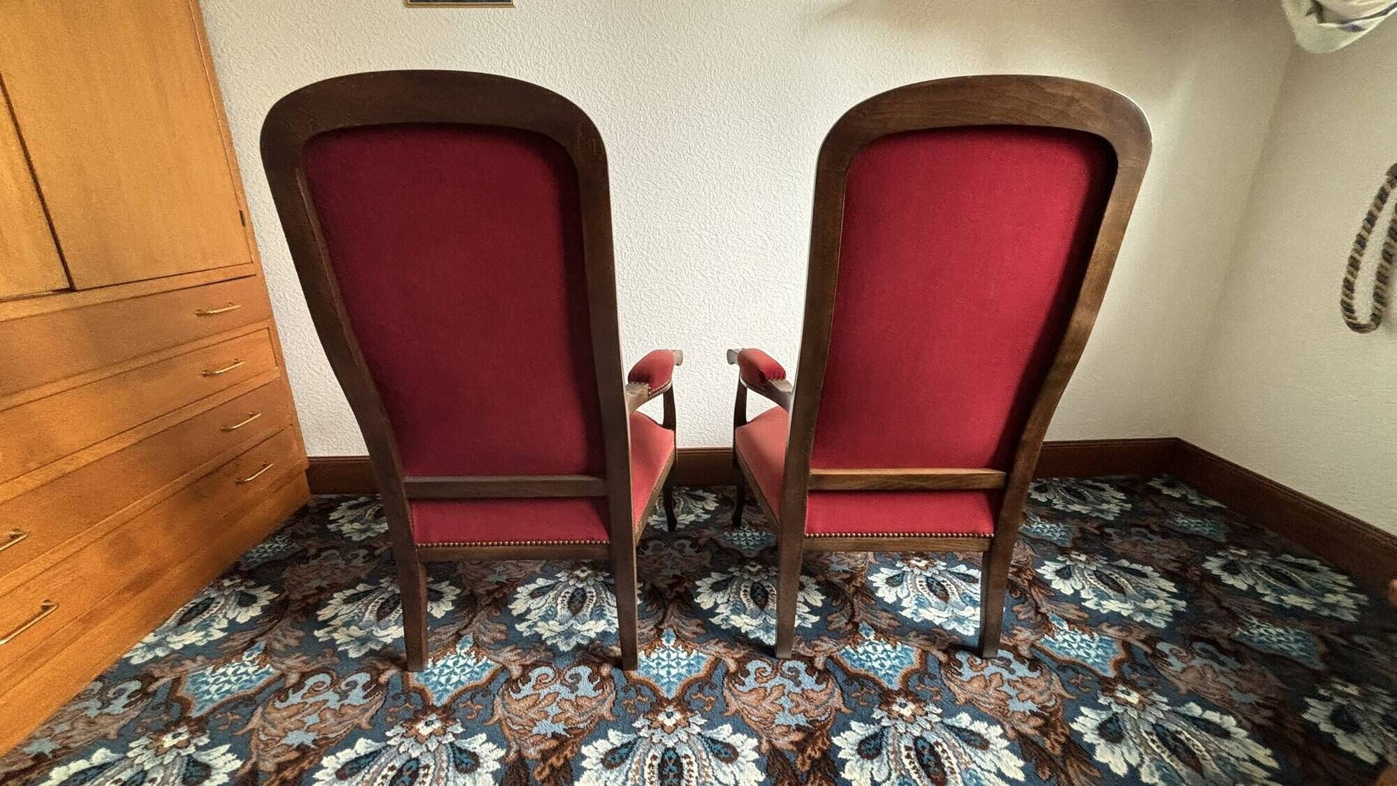 Lot of red velvet Voltaire armchairs