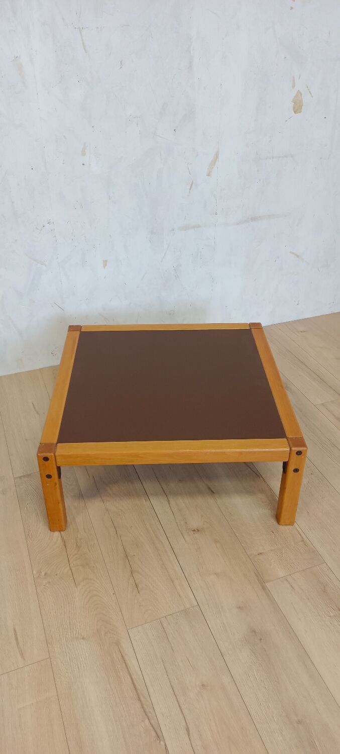 Flötotto coffee table