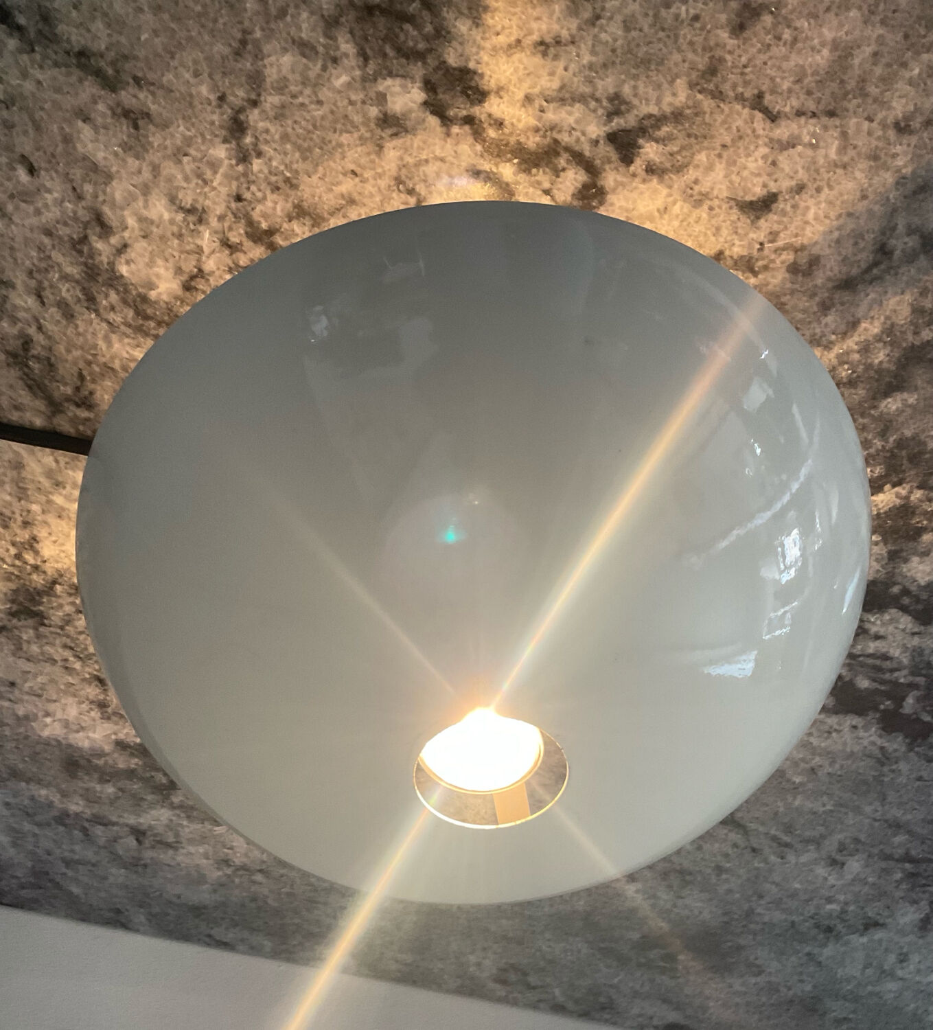 Vintage mushroom ceiling light in white lacquered metal.