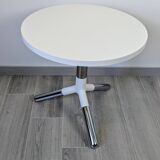 Table d’appoint Matéria blanche design contemporain métal chromé
