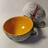 2 Vintage ceramic cups signed Tess boat decor in enamels