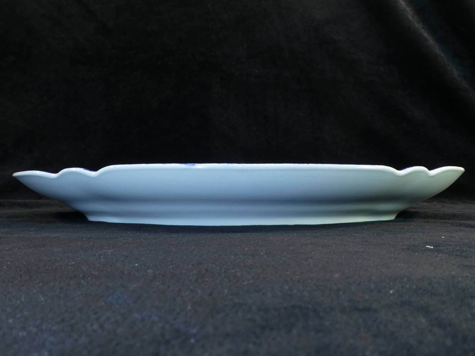 Emile BOURGEOIS PARIS Oval dish in faience floral motif