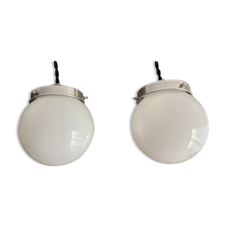 Lot 2 suspensions en opaline