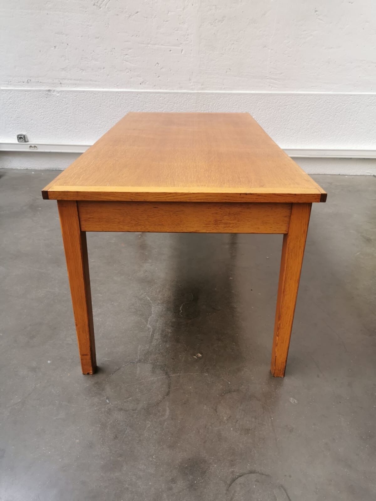 Refectory table