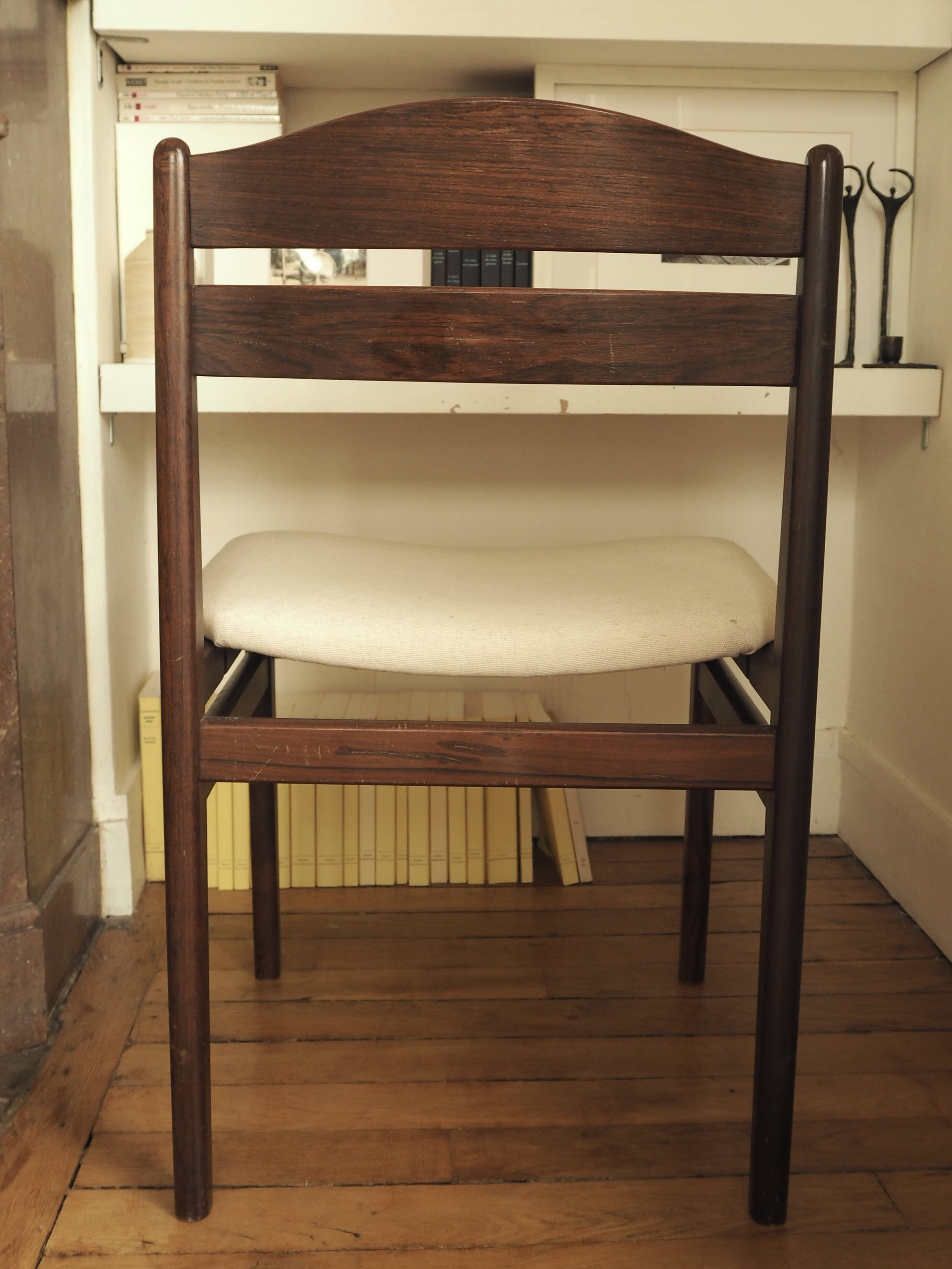 Chaise danoise en palissandre et tissu Pierre Frey