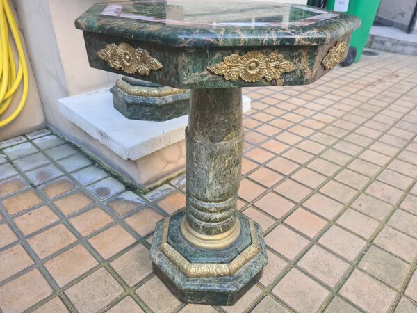 Paire de guéridon en marbre vert , XIXÈME