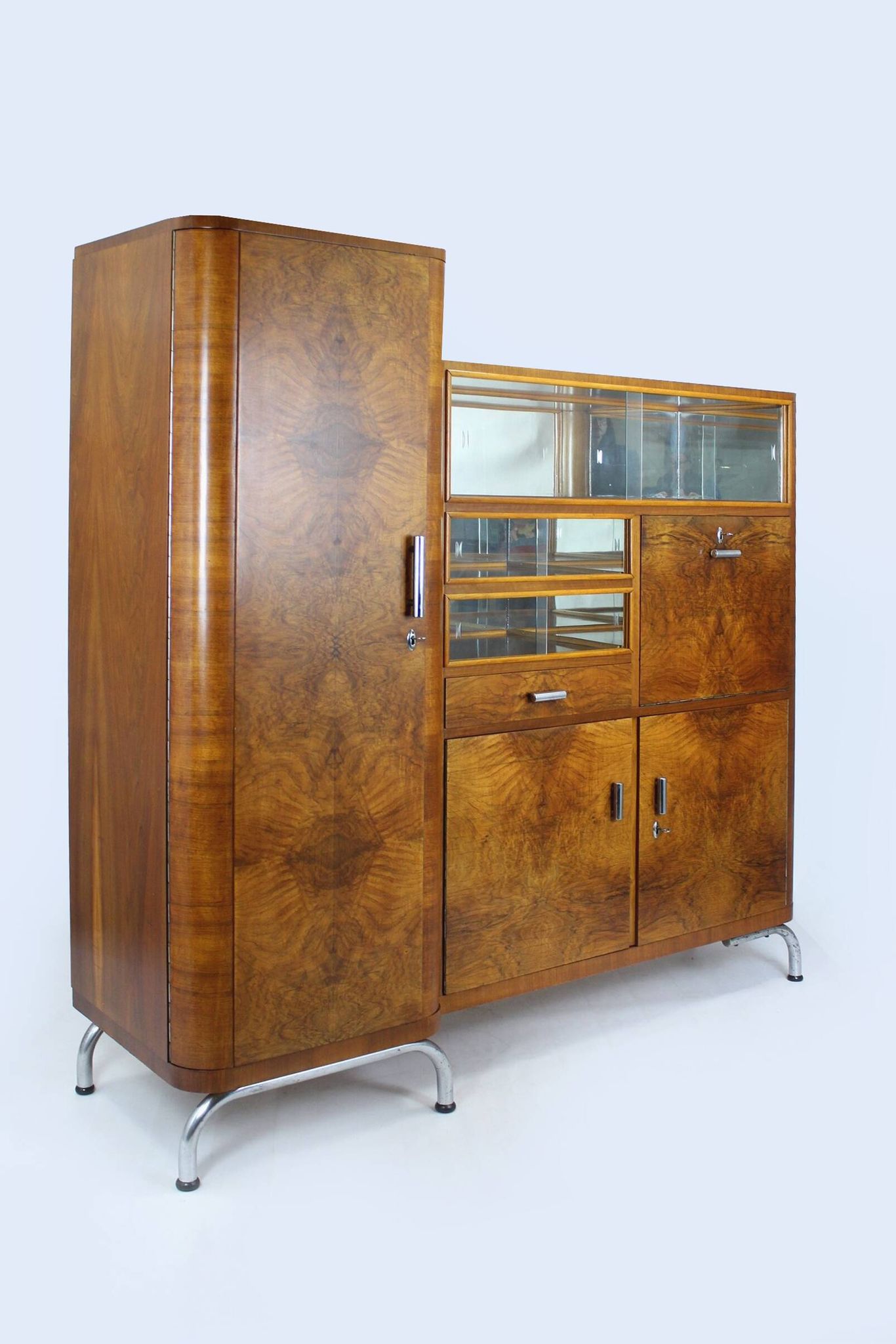 Bauhaus Office Cabinet by Robert Slezak for Slezak, Czechoslovakia, 1930s