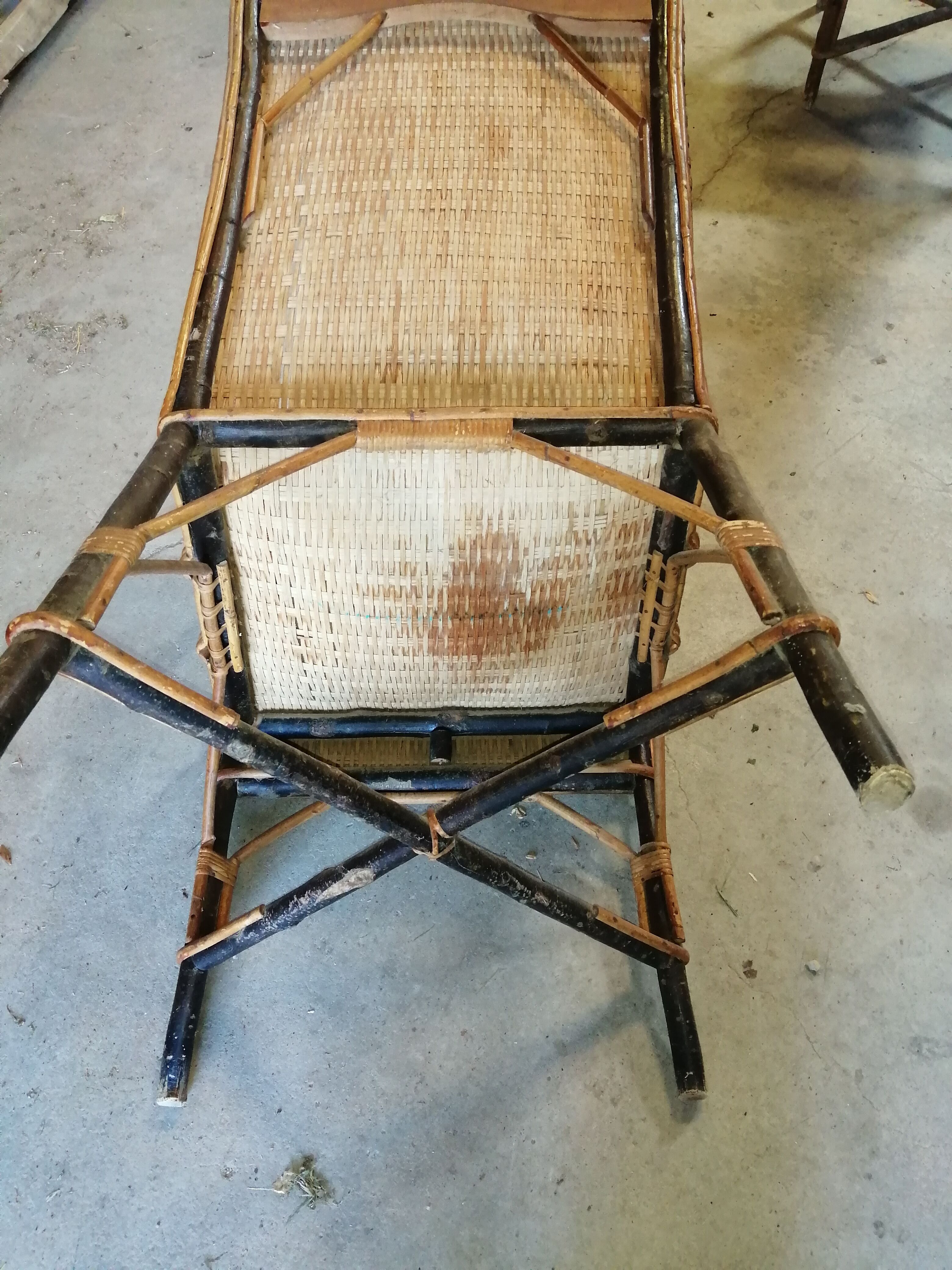 Vintage rattan / osier armchair