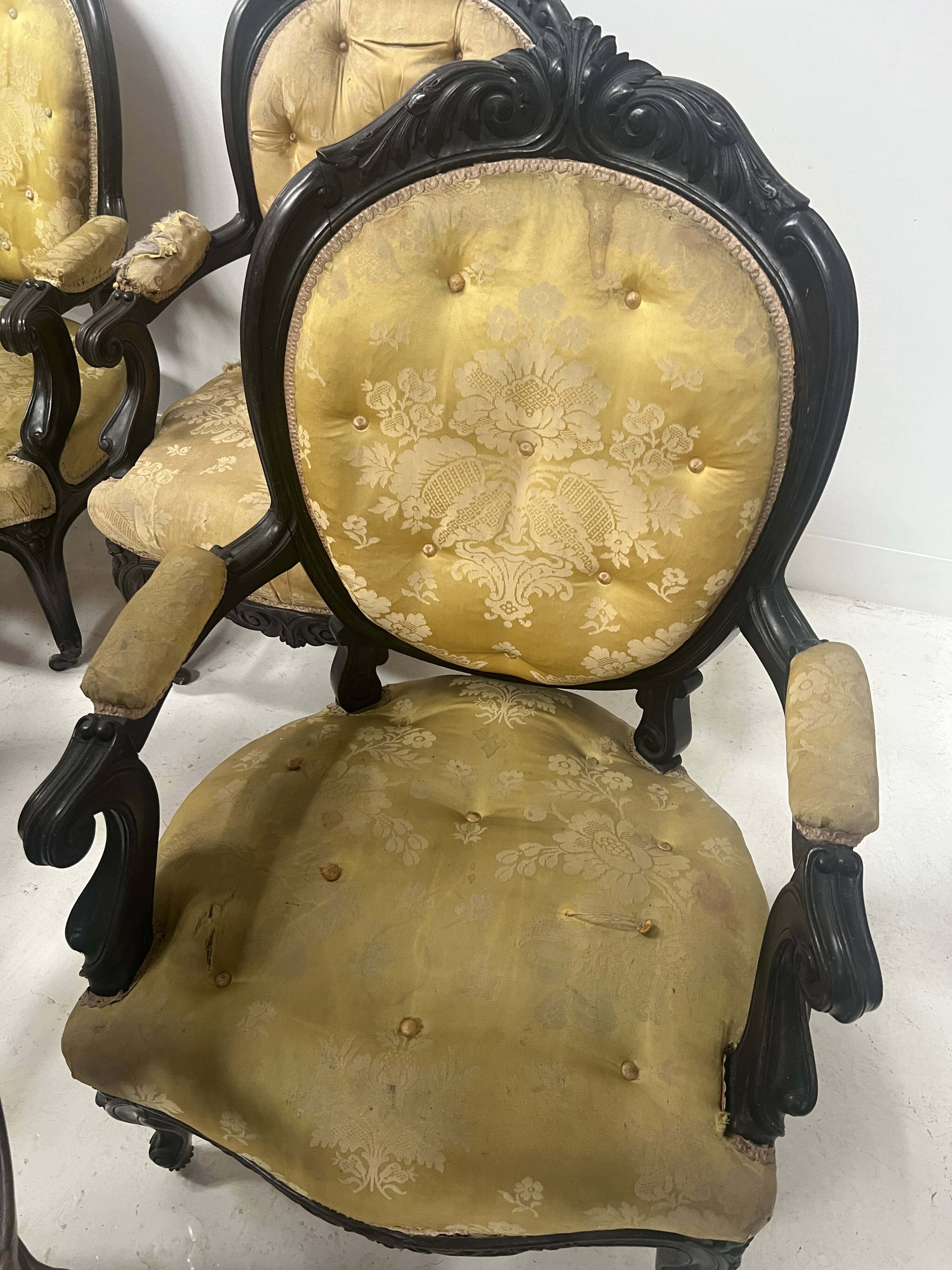 Set of eight Napoleon III style Louis XV armchairs in rosewood, 20th century.