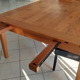 Extendable exotic wood table