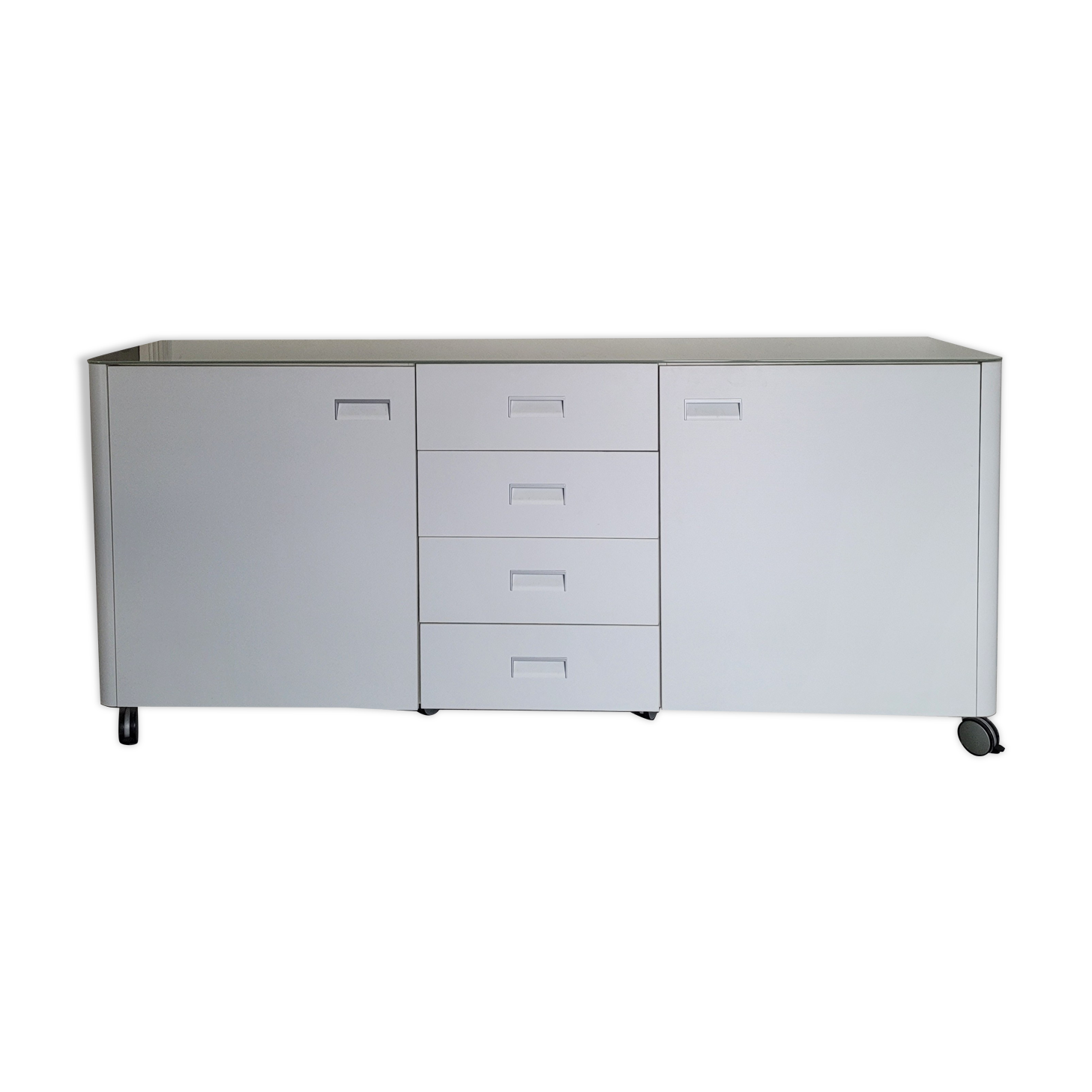 Large white bahut Ligne Roset Travel model