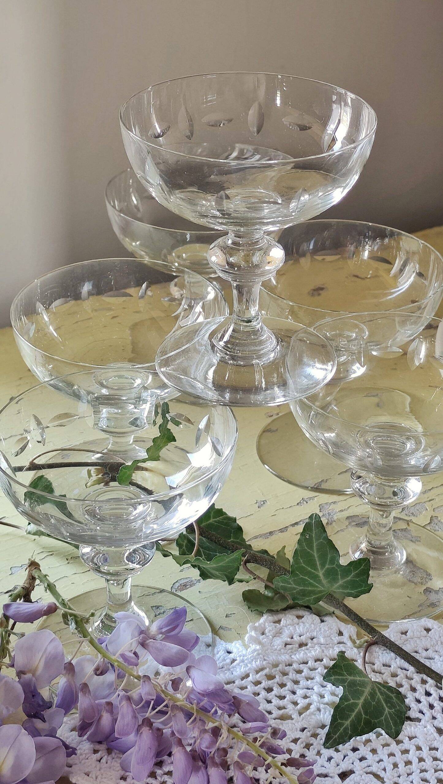 Set of 6 crystal champagne glasses