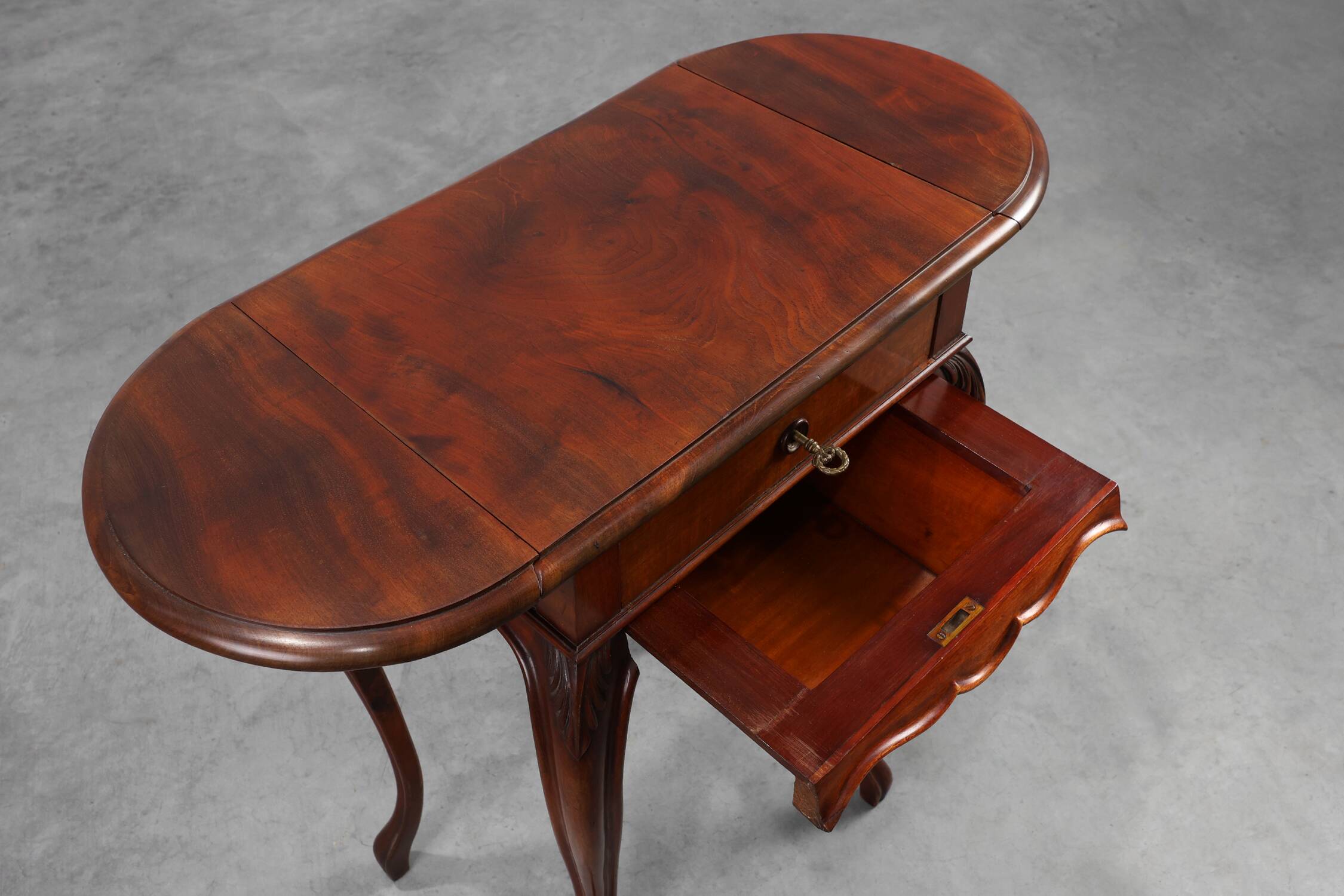 Late 19th‑Century French Louis XV Style Walnut Side Table with Drawer and S
