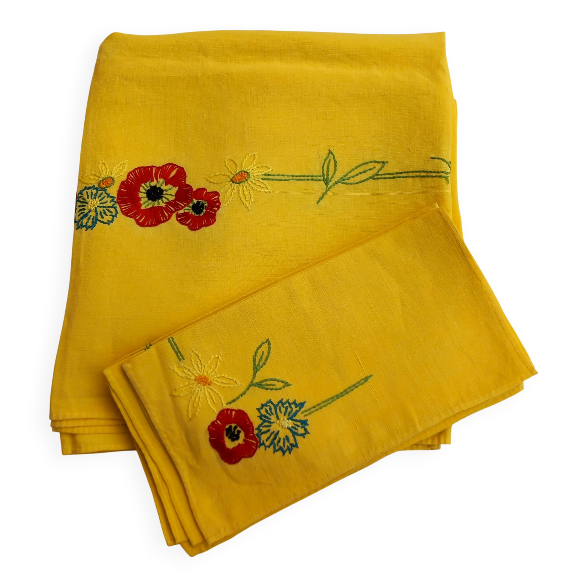 Small vintage yellow embroidered tablecloth and 12 napkins.