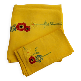 Small vintage yellow embroidered tablecloth and 12 napkins.
