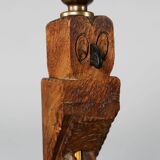 Lampe de table ou de chevet en chêne anglais rustique sculptée à la main des années 1930
