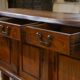 Buffet brutaliste en orme par Aranjou 1950