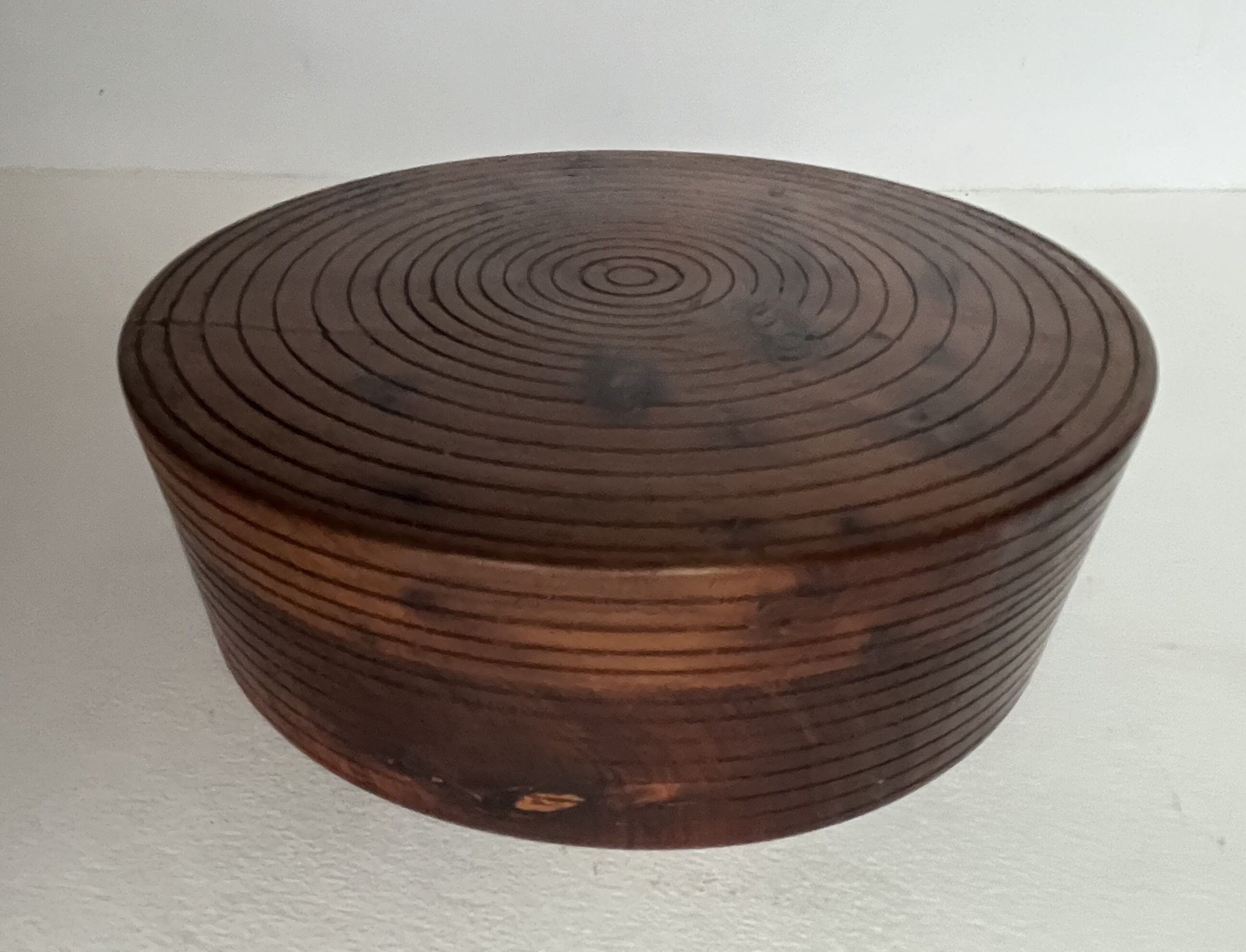 Bonbonnière ronde en bois