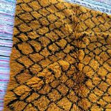 Traditional handwoven Berber rug, size 160 x 240 cm