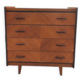 Vintage chest of drawers revisited