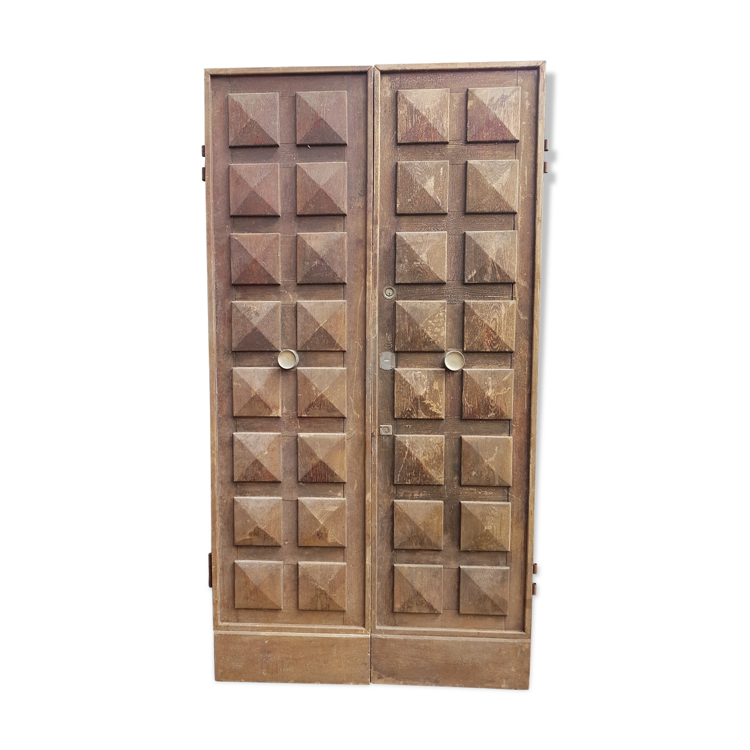 Two-pronged pitch pine bear