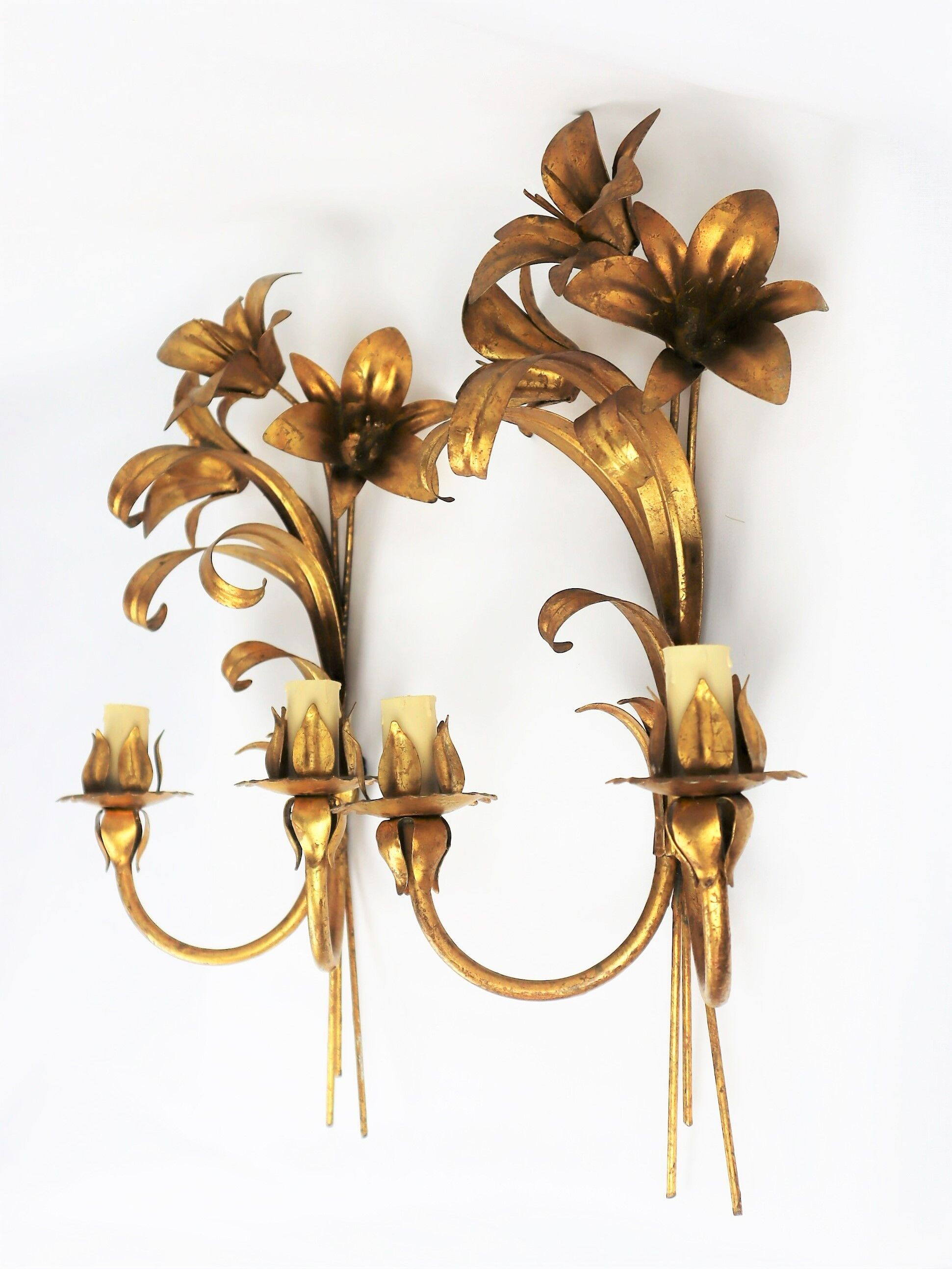 Golden metal flower sconces 1960 in pairs
