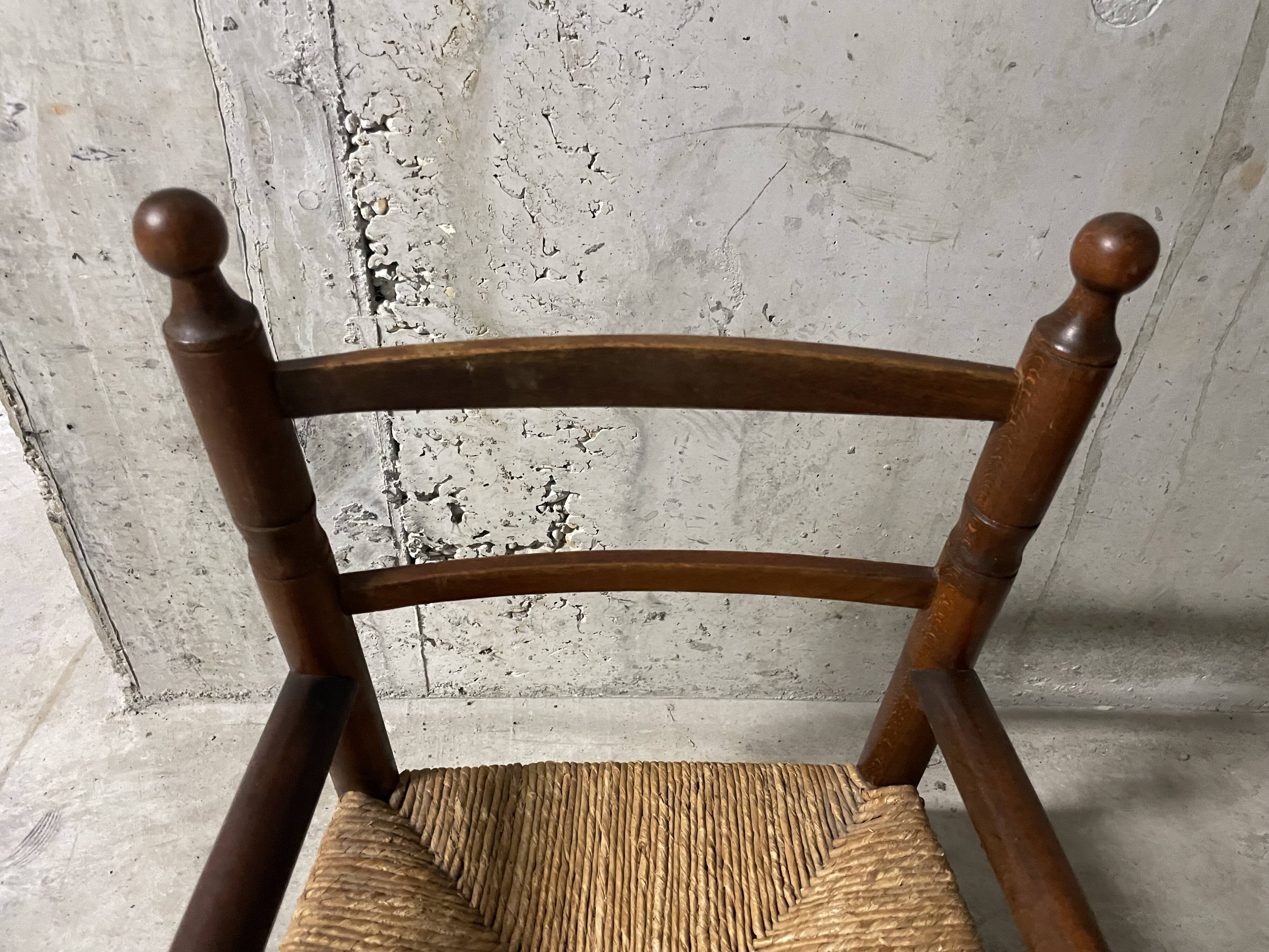 Fauteuil en bois et paille pour enfant
