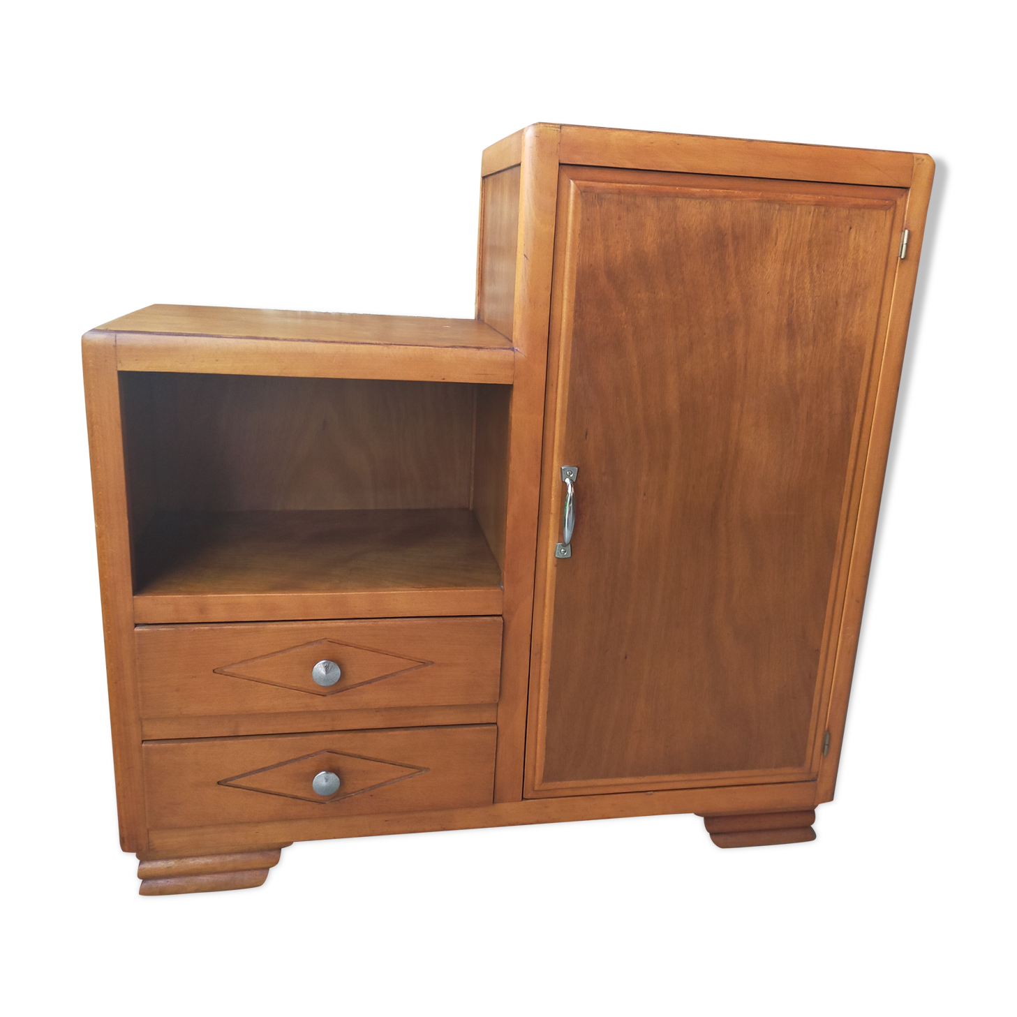 Vintage dresser