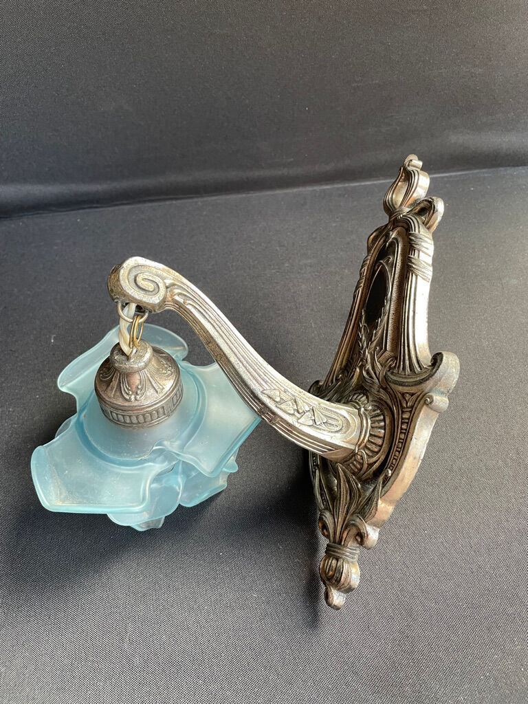 Made in France 607 - Wall lamp (1) - Art Nouveau - Silver bronze, Glass