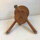 Tabouret d'atelier tripode ancien