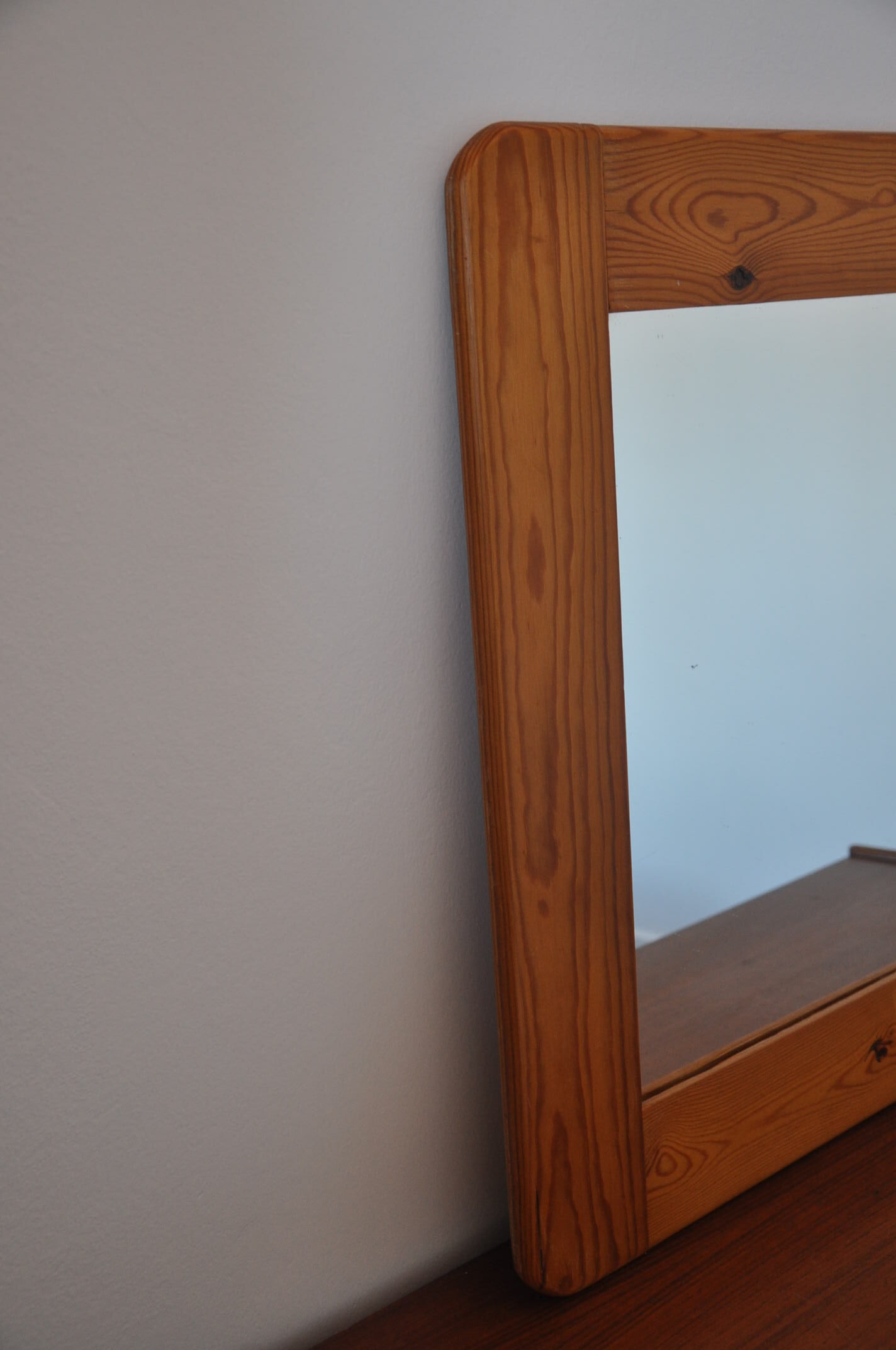 Wooden mirror 70s pine