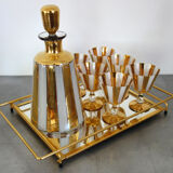 Vintage aperitif liqueur service