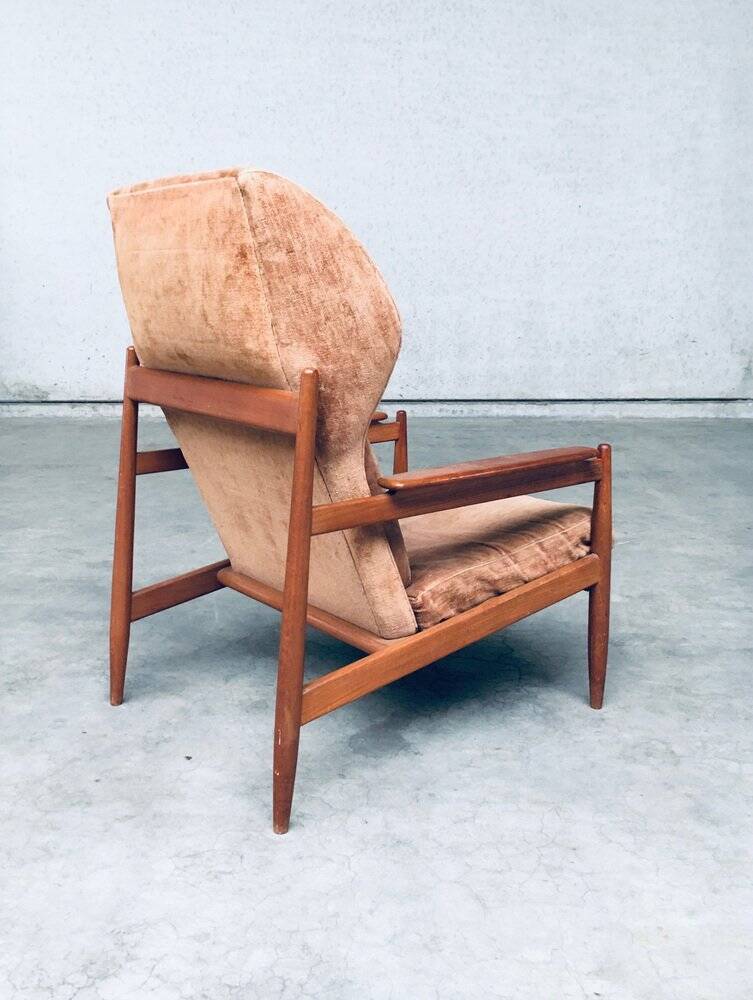 Set of Mid-Century Scandinavian Wingback Armchairs, Denmark, 1960s