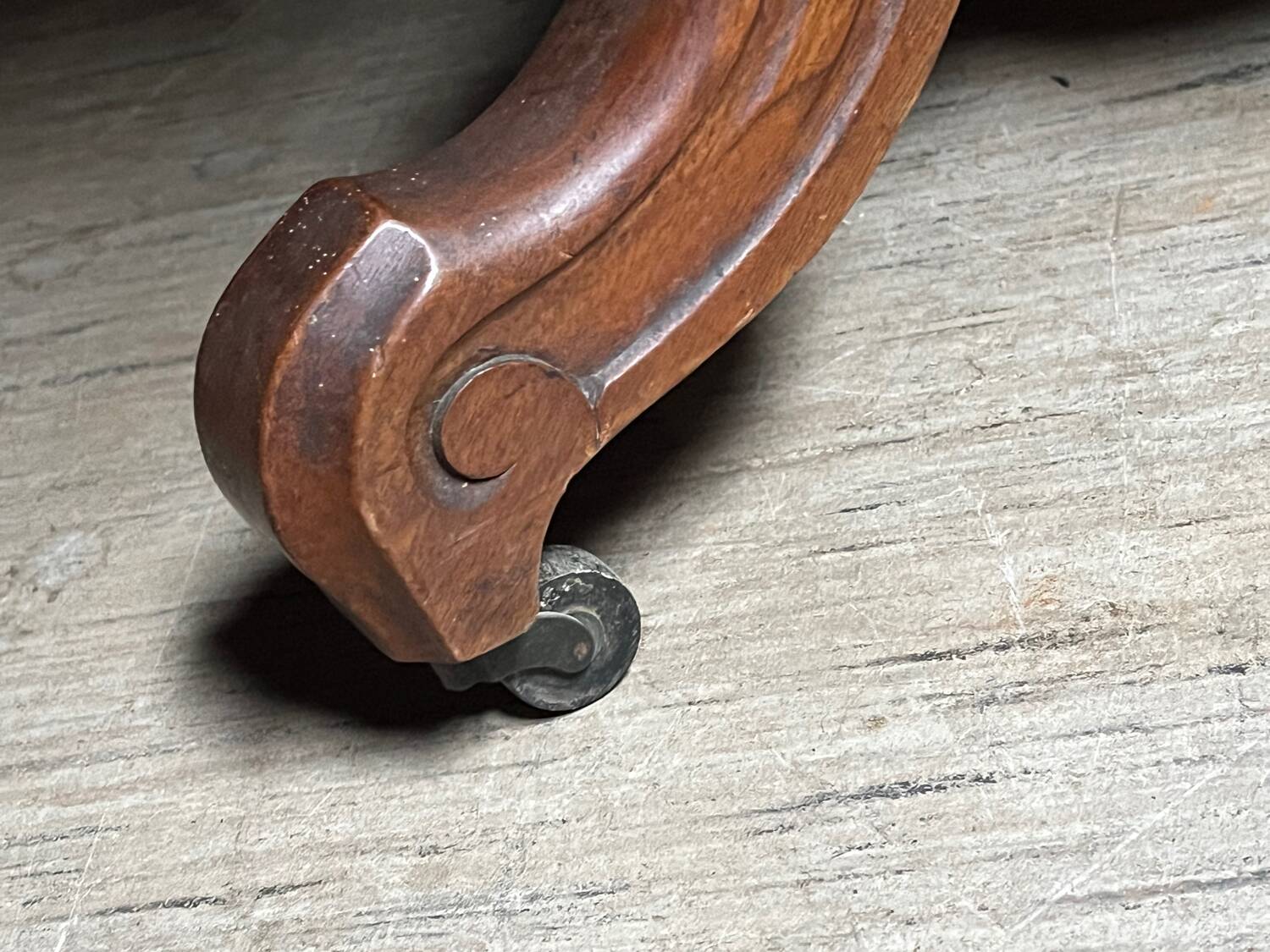 Napoleon III violin table