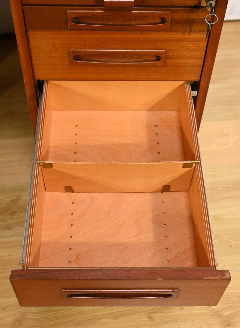 Bureau de Direction ORDO en Acajou – 1960