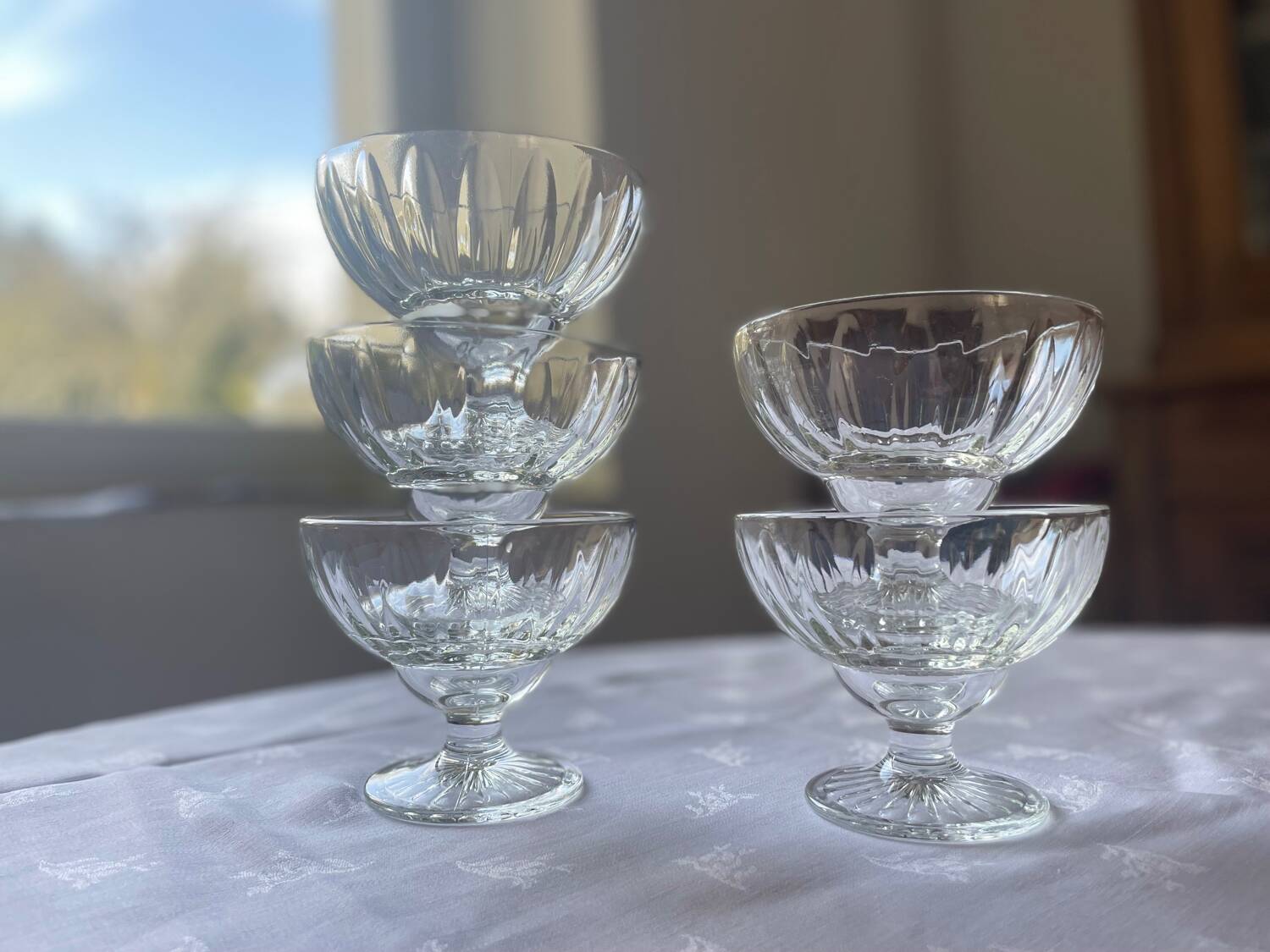 5 dessert or fruit or ice cream cups