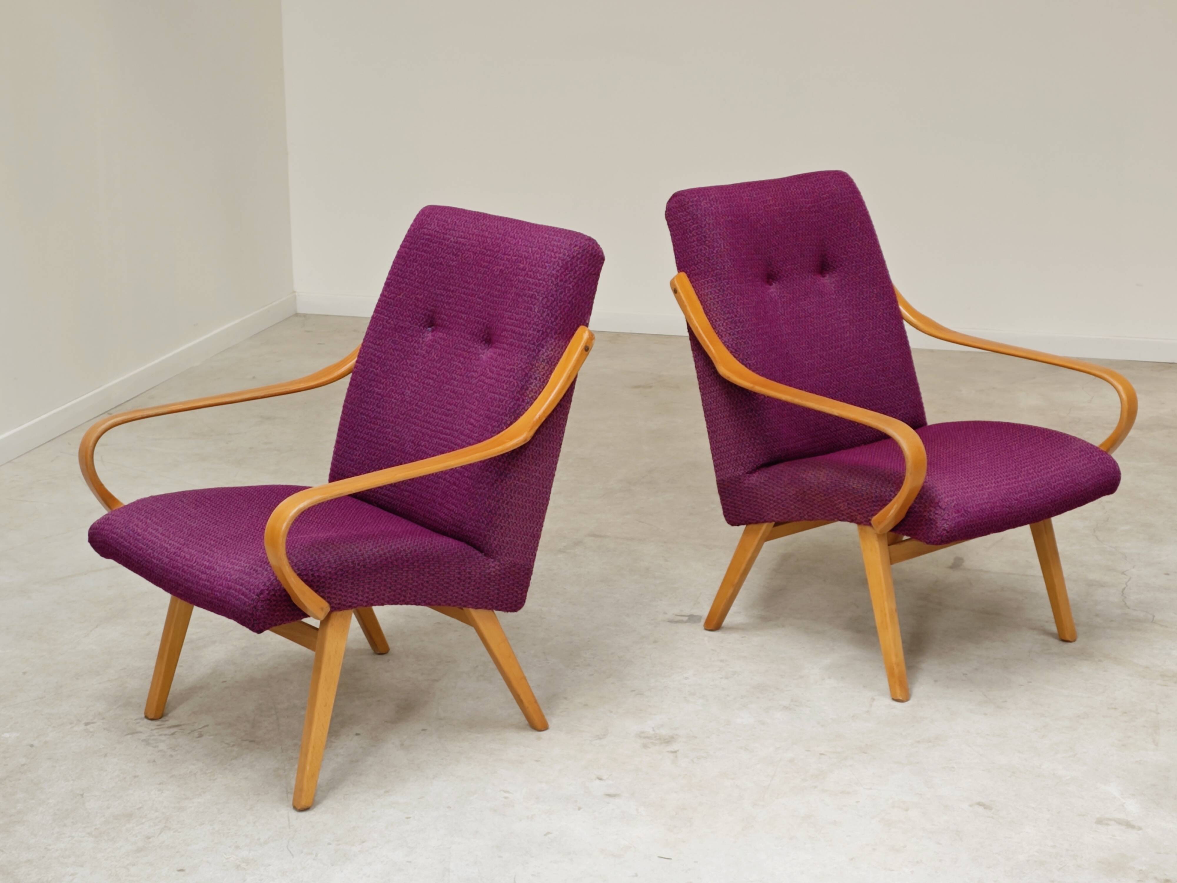 Pair of 6953 purple armchairs by Jaroslav Smidek for TON (Thonet)